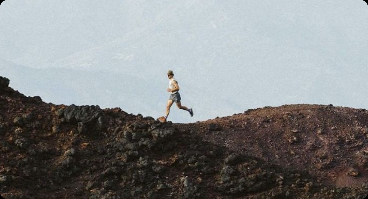 Runner on ridge